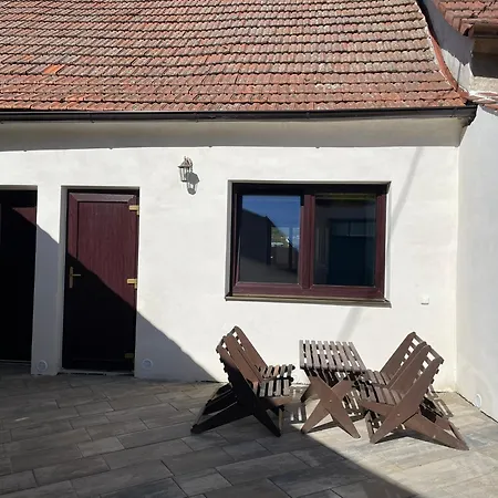 Apartman U Velke Brany Jemnice Exterior photo